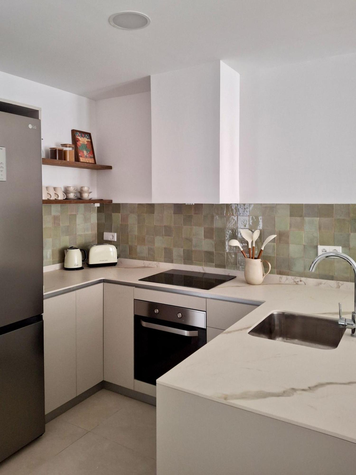 Bonito Apartamento De 2 Habitaciones Cerca De La Estacion Joaquin Sorolla Валенсия Экстерьер фото