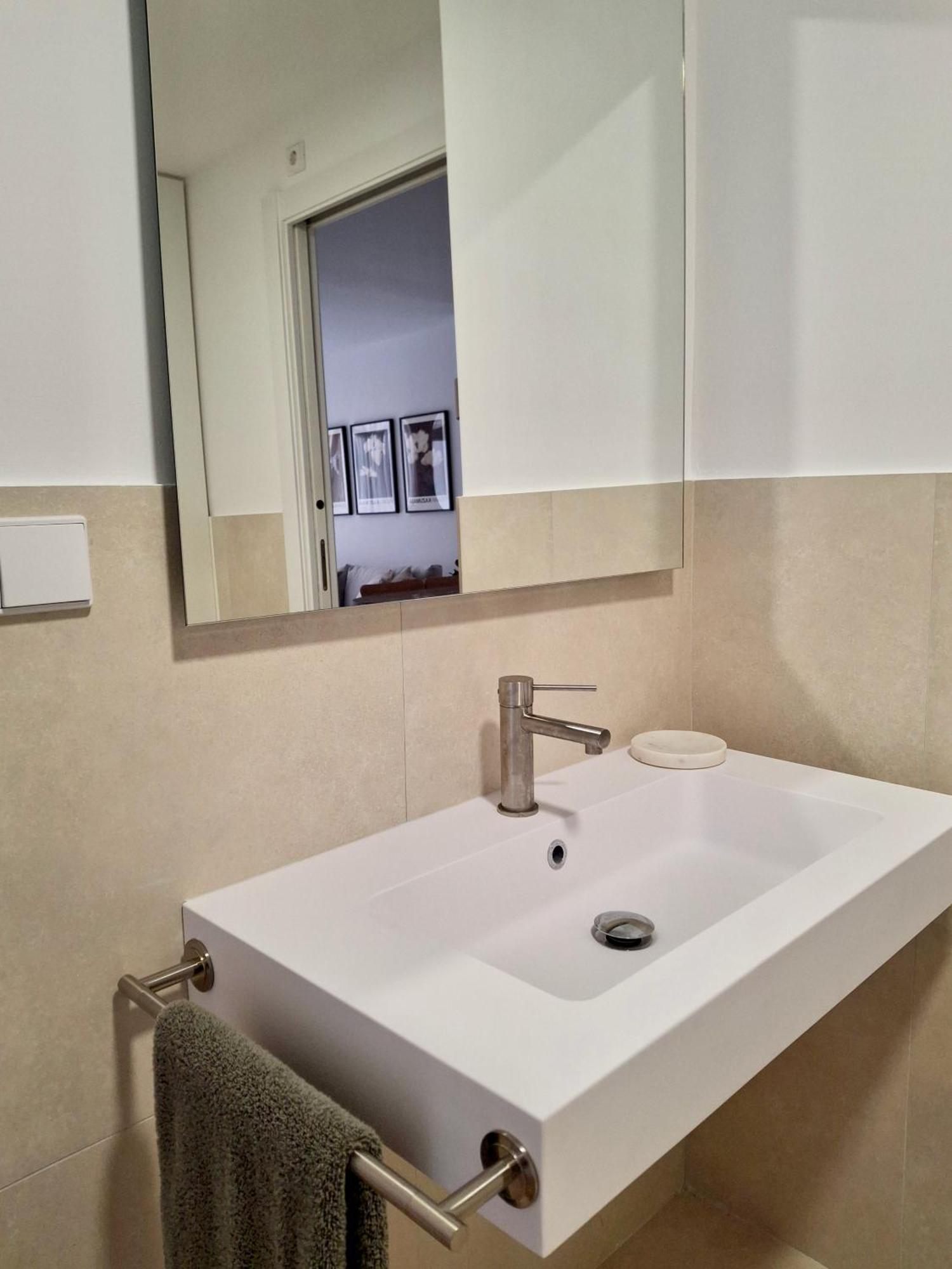 Bonito Apartamento De 2 Habitaciones Cerca De La Estacion Joaquin Sorolla Валенсия Экстерьер фото